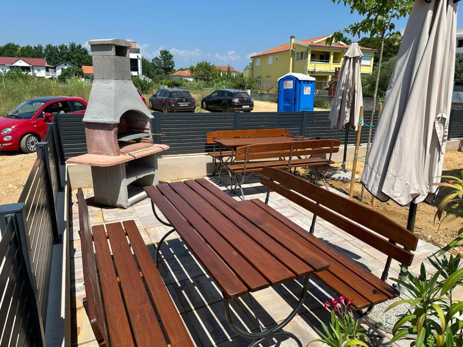 Deluxe Apartments Privlaka On The Sand 外观 照片