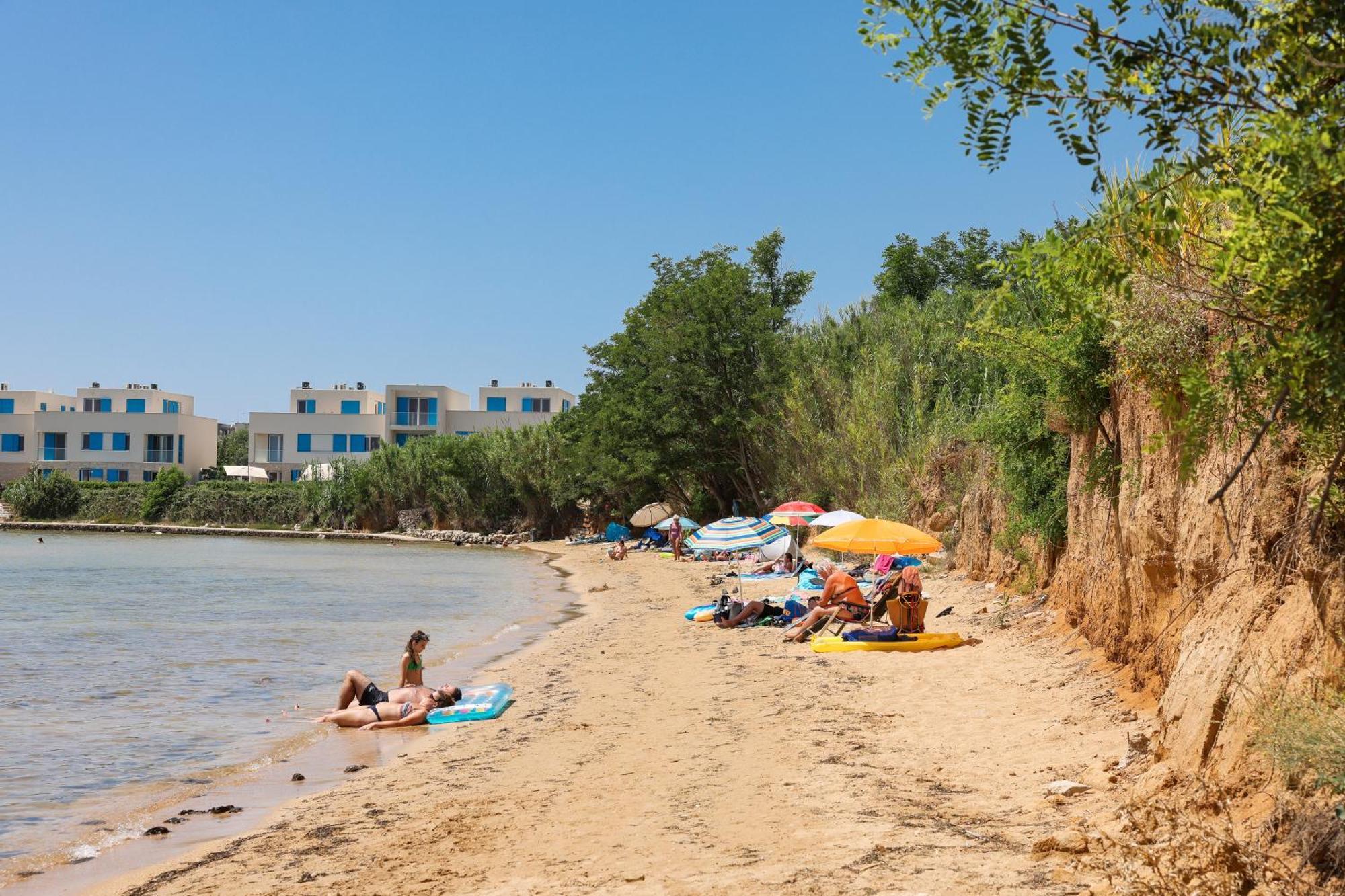 Deluxe Apartments Privlaka On The Sand 外观 照片